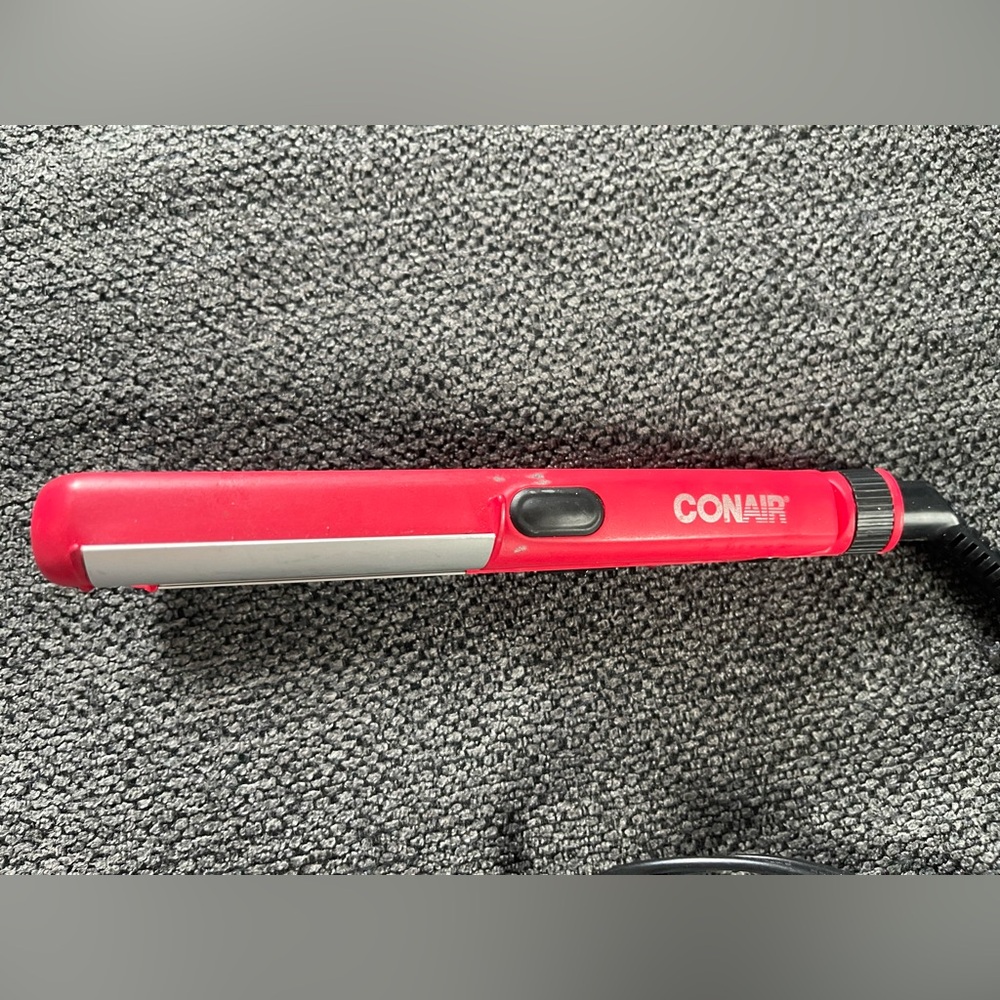 Conair Red Mini Hair Straightener - Compact Flat Iron